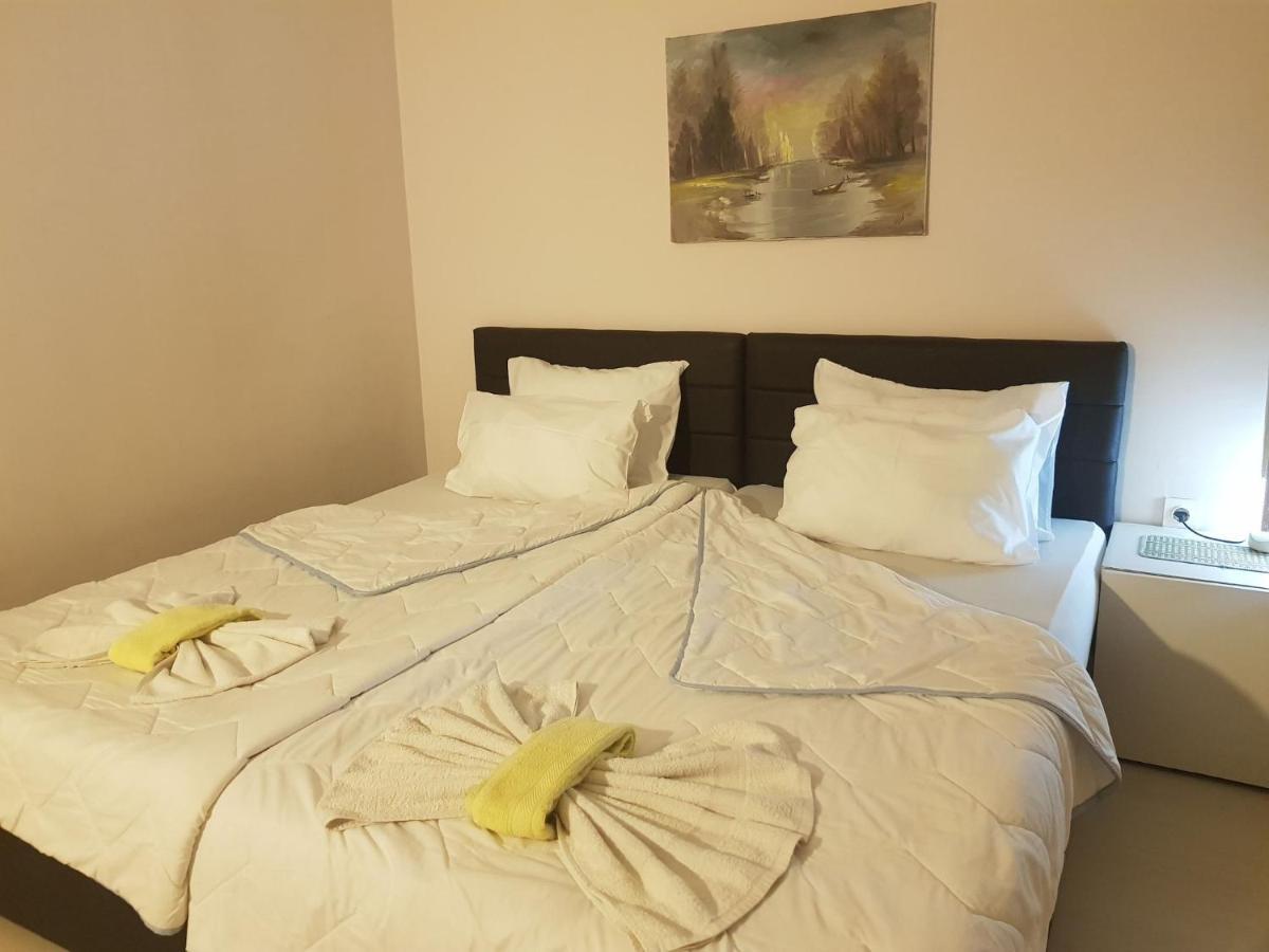 Villa Amsterdam Ohrid Esterno foto