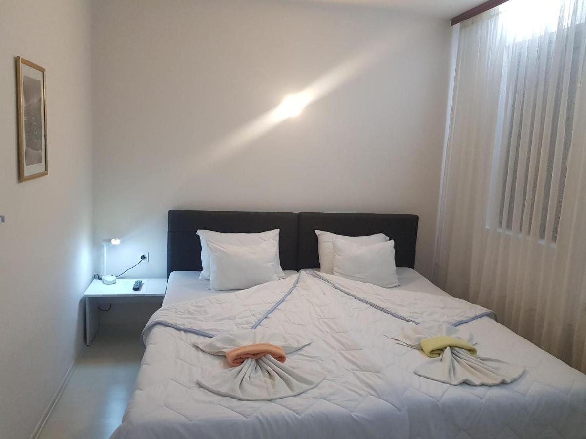 Villa Amsterdam Ohrid Esterno foto